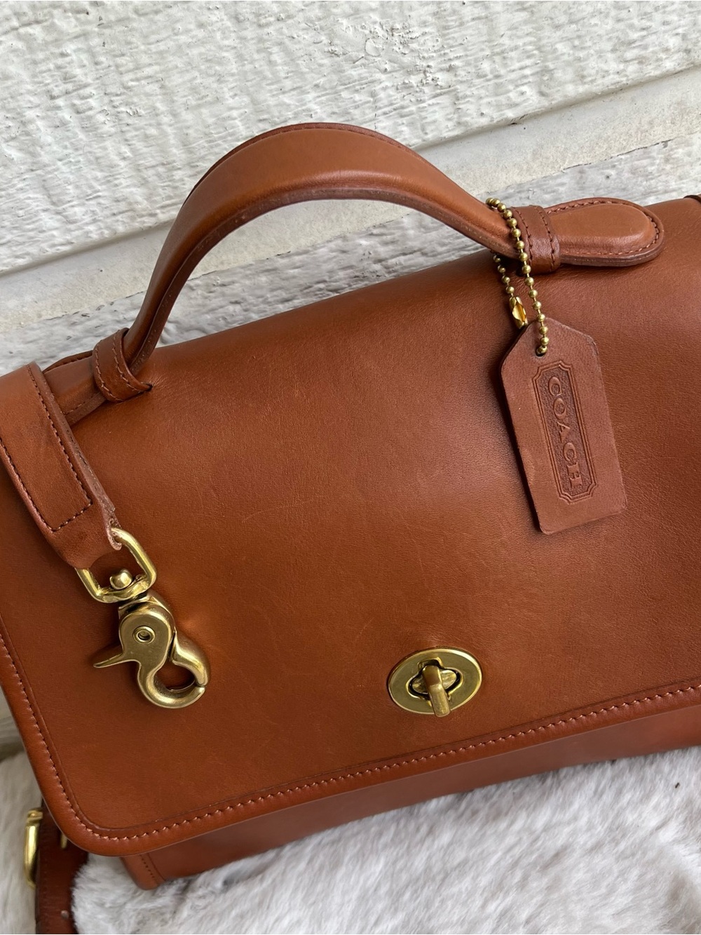 COACH Vintage British Tan Court Flap Crossbody Top Handle Willis Companion Bag - Picture 6 of 14